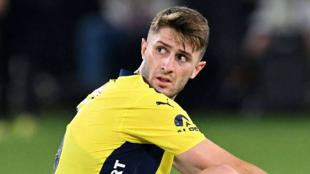 İsmail Kartal derbi sonrası hesaplarını kesti: Roma maçı öncesi 4 yıldıza hayatının şoku! 7